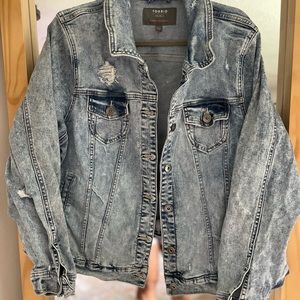 Torrid - distressed stretch denim jean jacket - size 3